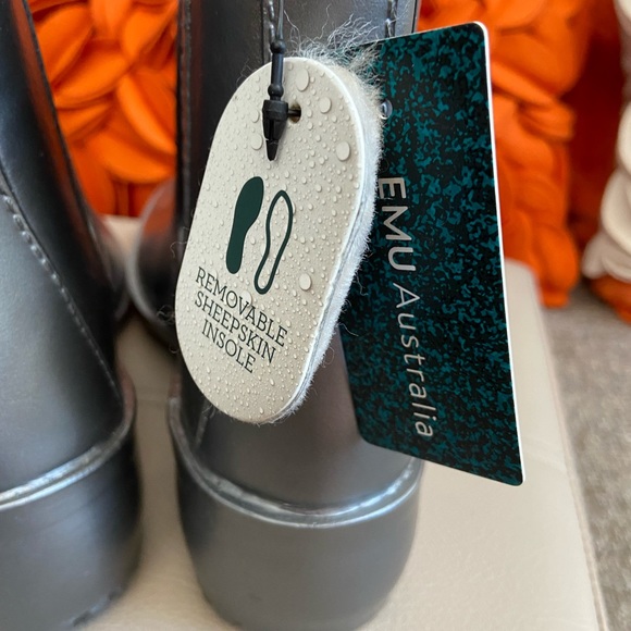 ❗️SOLD❗️EMU Australia Waterproof Boots❣️ - Picture 7 of 12